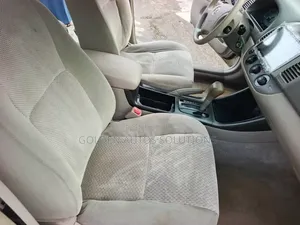 Toyota Camry 2006 Gold