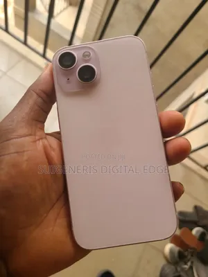 Apple iPhone 15 128 GB Pink