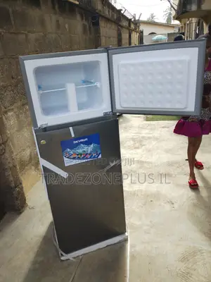 Modern Kitchen Essential – Syrun 200L Refrigerator