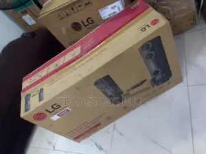 LG 4.2CH 1000W Bluetooth Home Cinema System