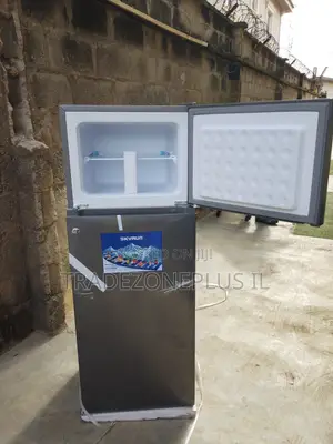 Keep Groceries Chilled With Syrun 200L Fridge