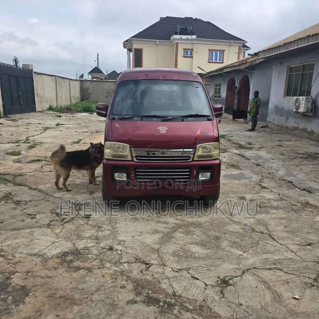 Suzuki Boost 2004 Red