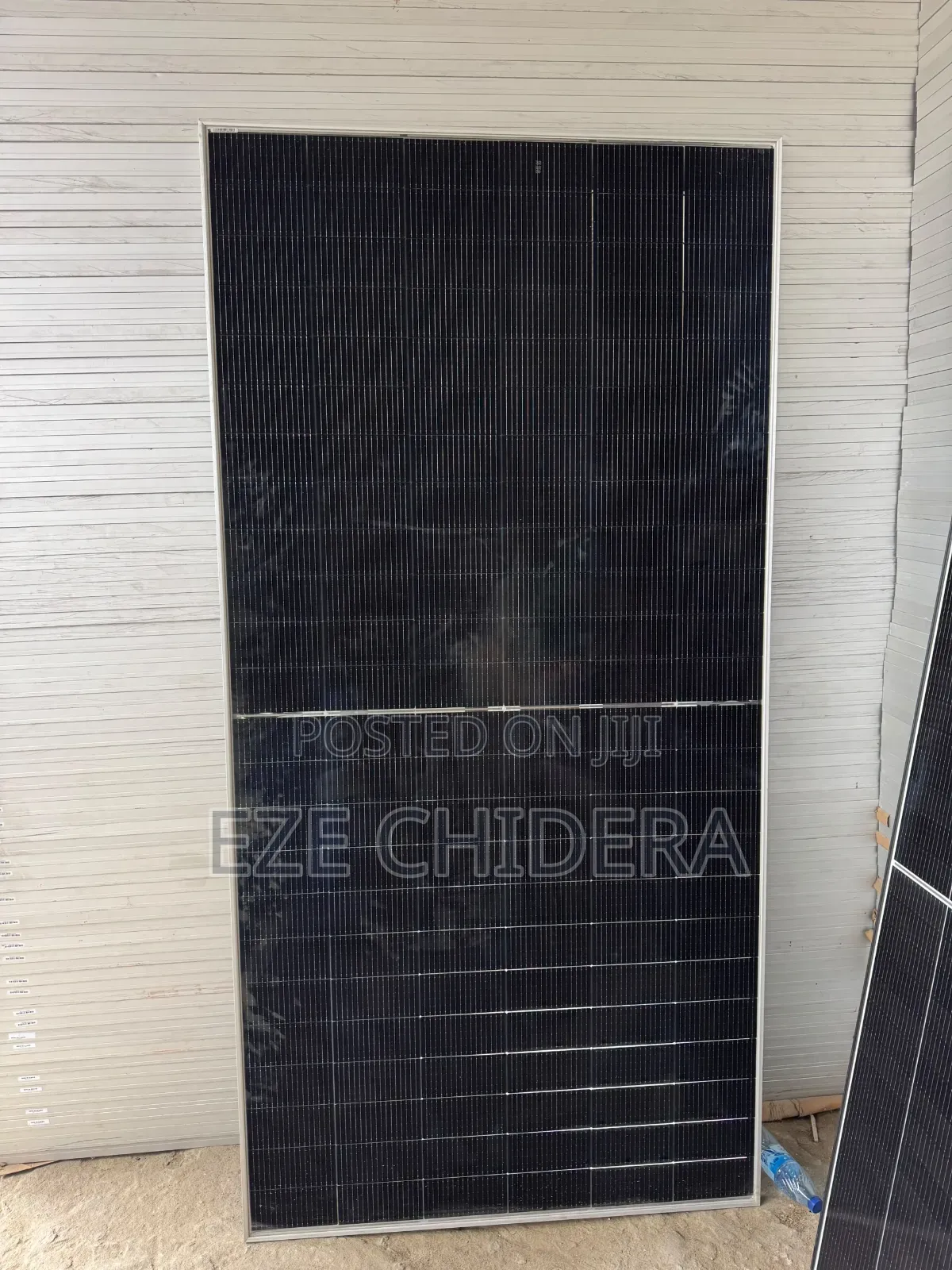 Jinko 600W BI-FACIAL Solar Panel