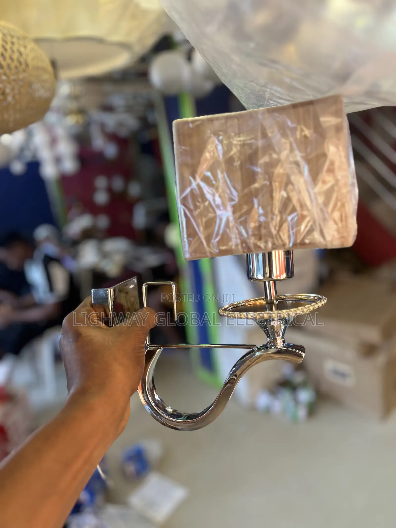Shade Wall Bracket Light
