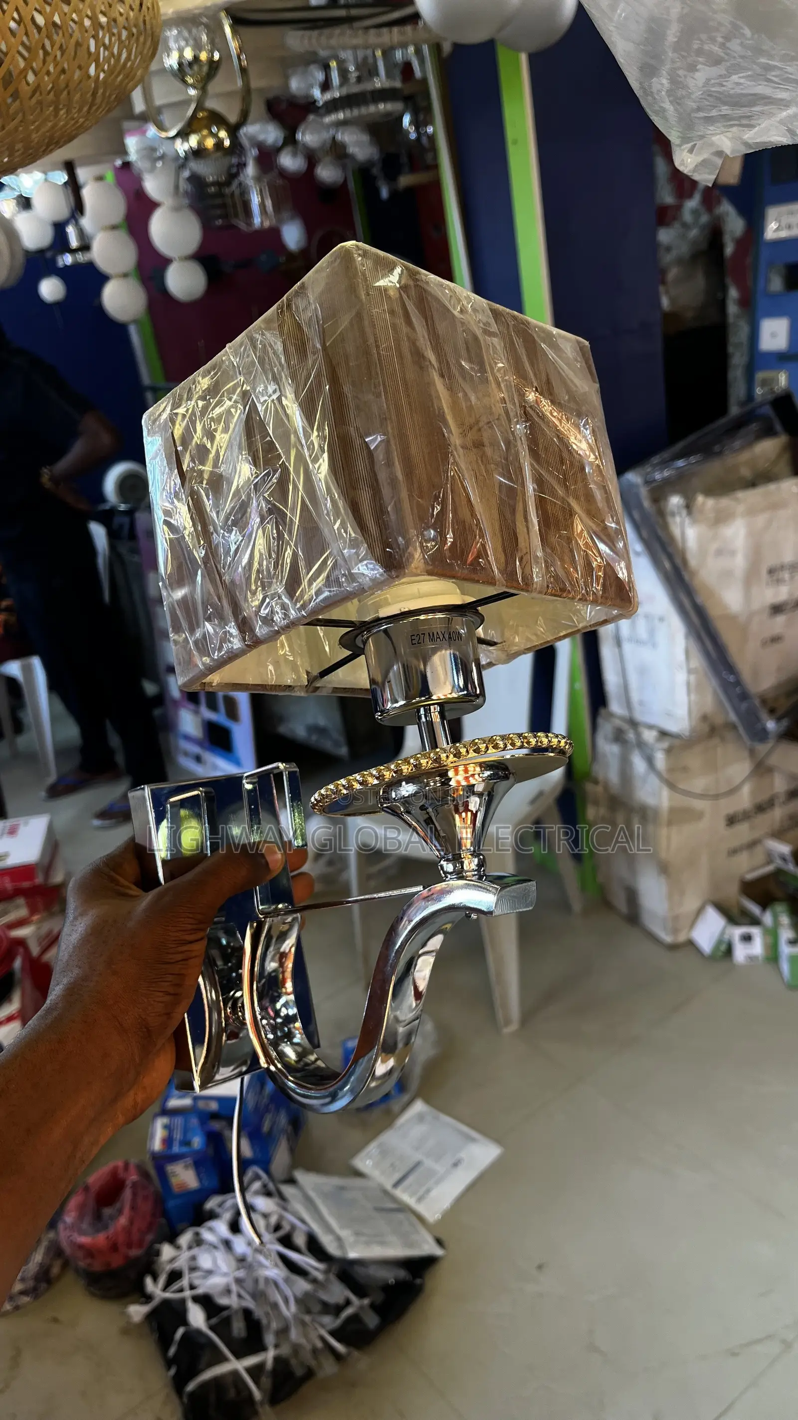 Shade Wall Bracket Light