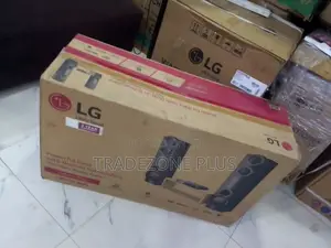 LG LHD675BG Home Entertainment System With Bluetooth