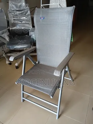 Foldable Lounge Chair