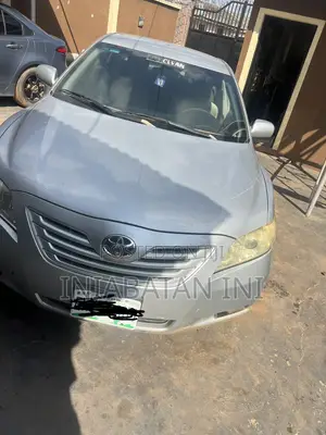 Toyota Camry 2009 Silver