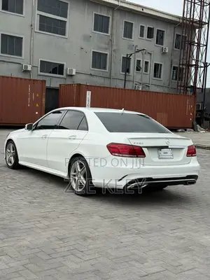 Mercedes-Benz E-Class 2014 White
