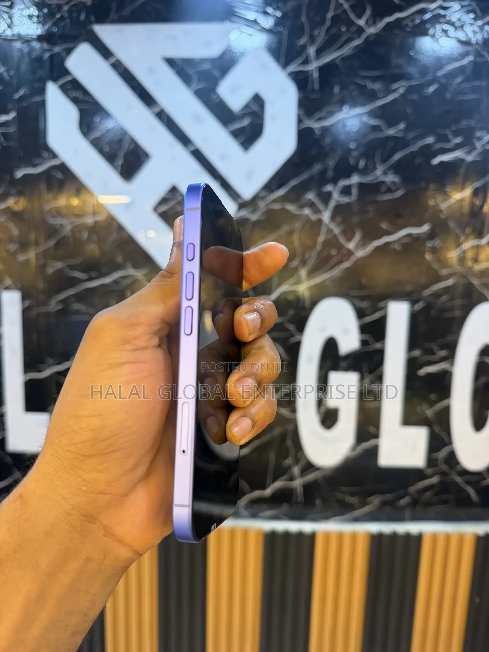 Apple iPhone 16 128 GB Purple
