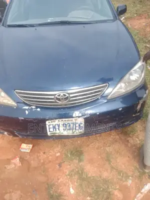 Toyota Camry LE 4dr Sedan (2.4L 4cyl 5M) 2003 Blue