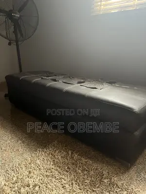 Single Sofa 6 by 6