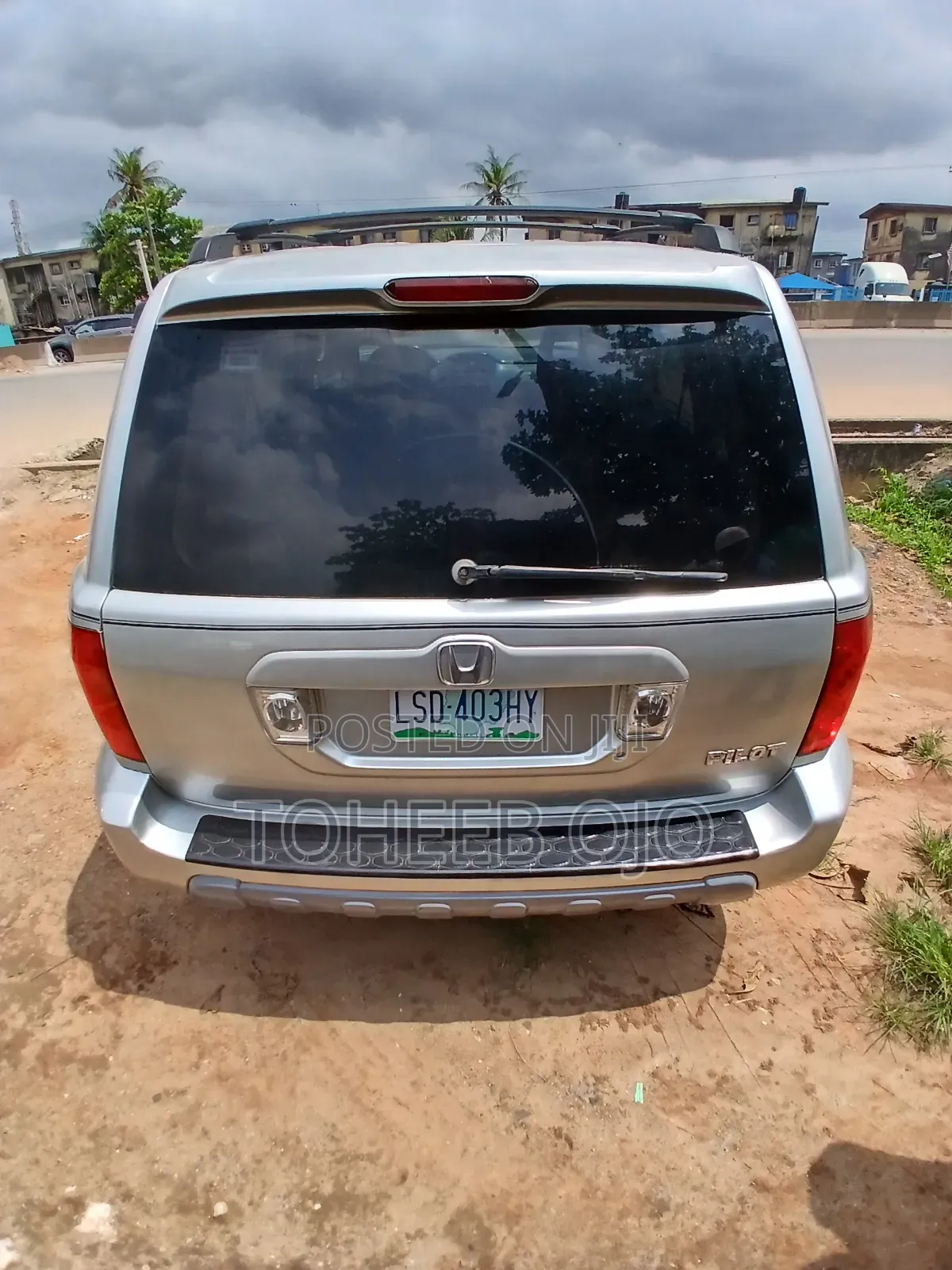 Honda Pilot 2005 Gray