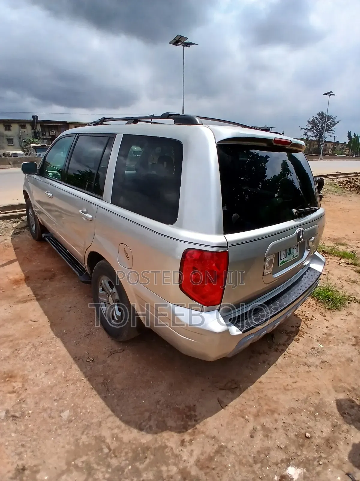 Honda Pilot 2005 Gray