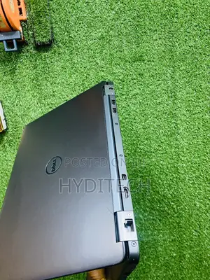 Laptop Dell Latitude E7470 8GB Intel Core i5 SSD 256GB