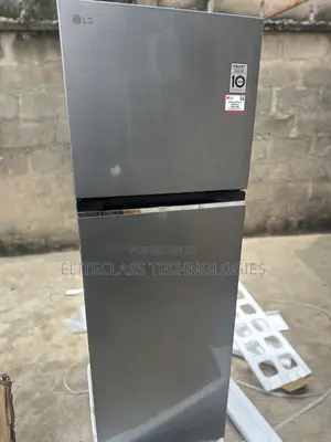 Durable LG 266L Double Door Refrigerator GL-B262PQKB Model