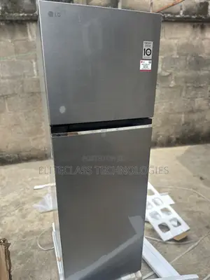 Durable LG 266L Double Door Refrigerator GL-B262PQKB Model