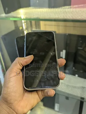 Apple iPhone XR 64 GB Black