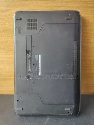 Laptop Dell Latitude E5530 4GB Intel Core i5 HDD 320GB