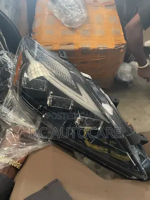 Is250 Three Torch Headlight