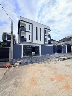 4bdrm Duplex in Magodo for sale