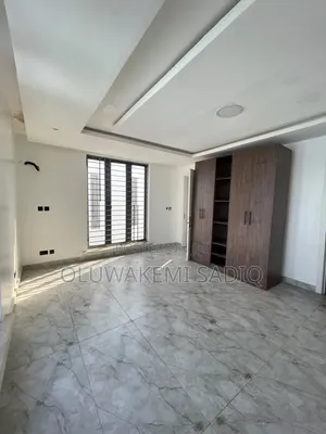 5bdrm Duplex in Omole Phase 1 for rent