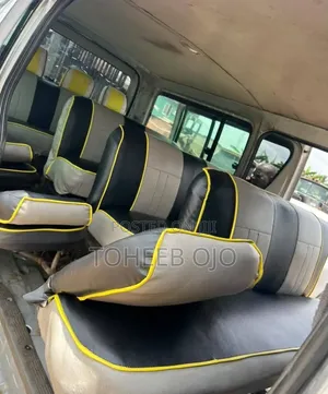 Toyota HiAce 1998 Grey