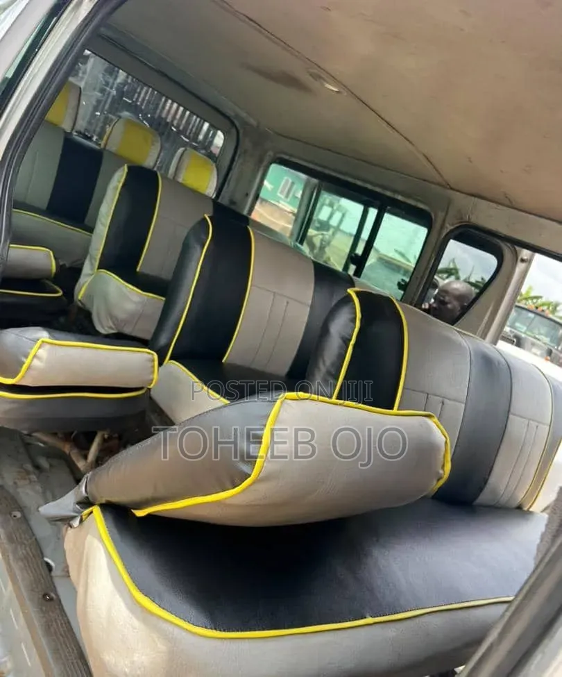 Toyota HiAce 1998 Grey
