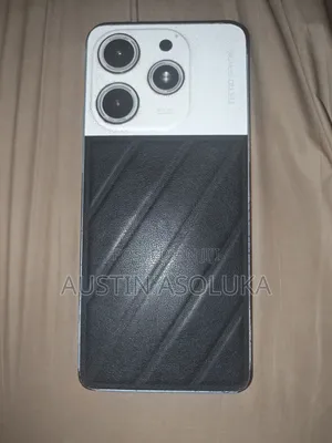 Tecno Spark 10 Pro 256 GB