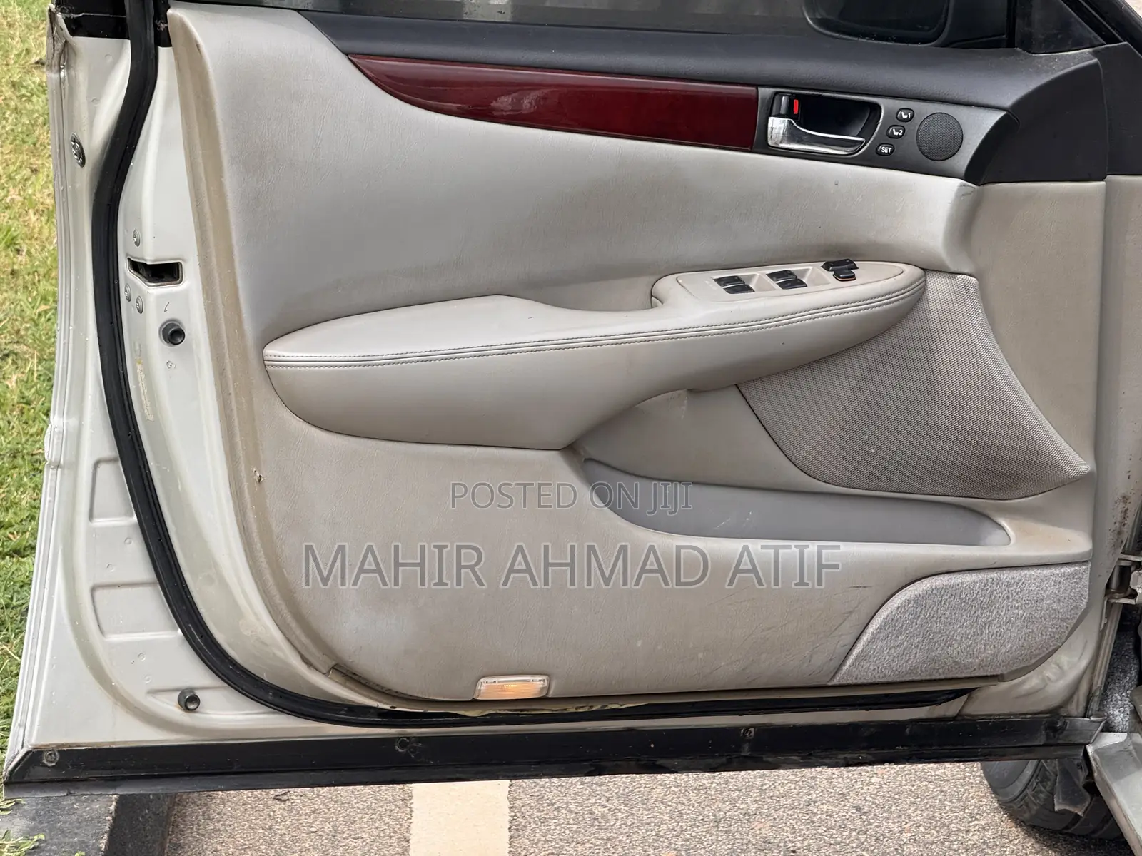 Lexus ES 300 2003 Gold