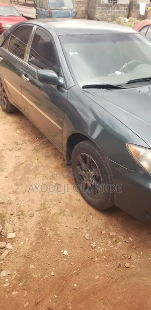 Toyota Camry 2004 Green