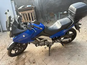 Suzuki 750 2012 Blue