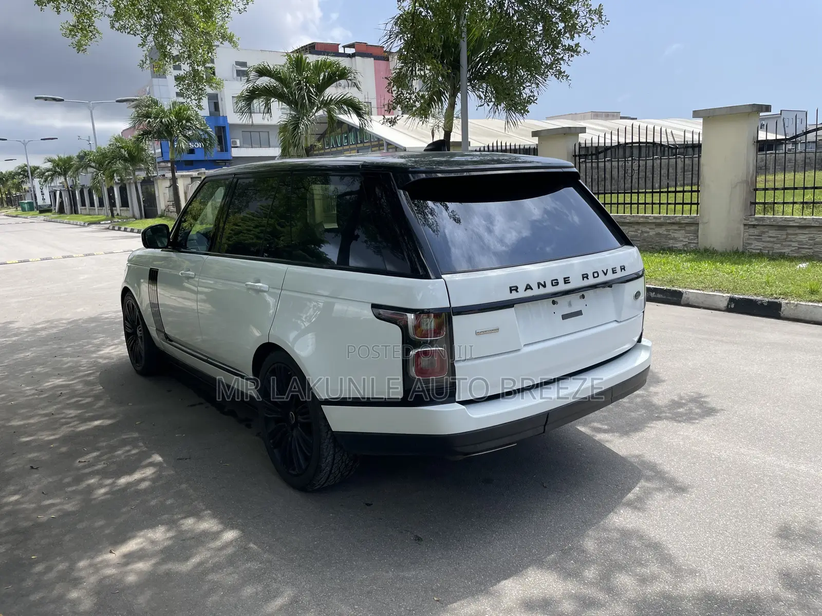 Land Rover Range Rover 2019 White