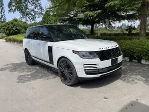 Land Rover Range Rover 2019 White