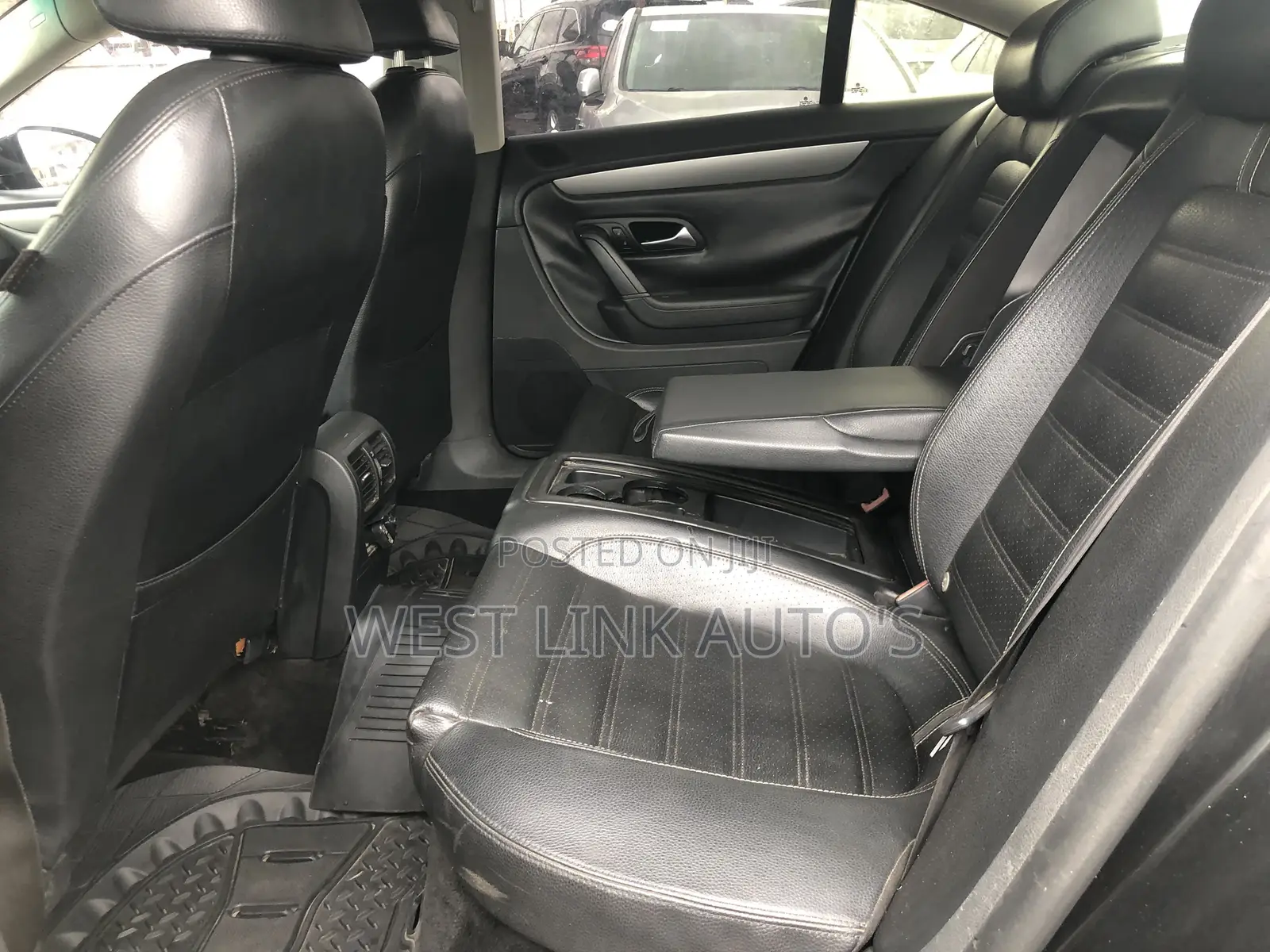 Volkswagen Passat S 2013 Black