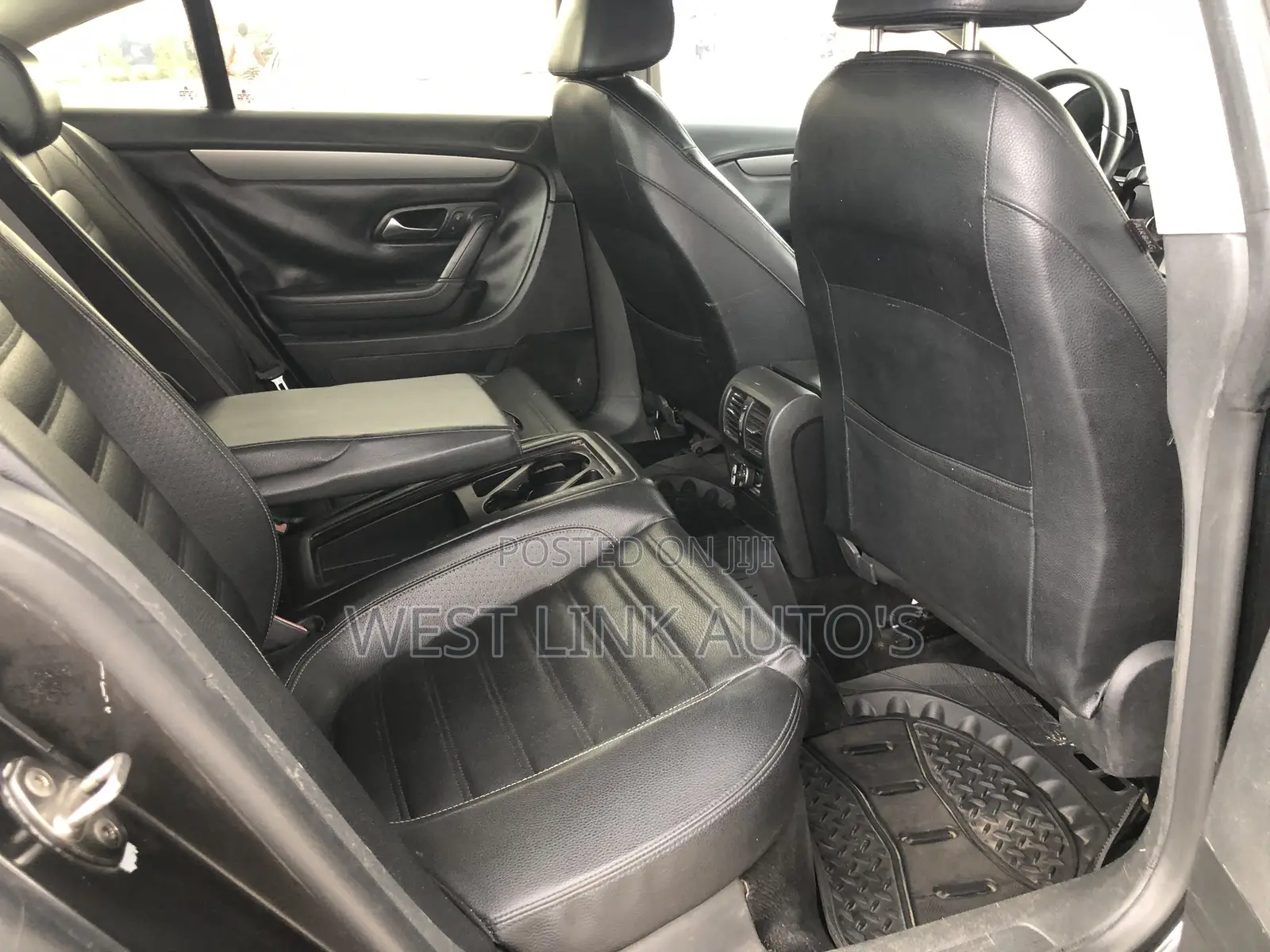 Volkswagen Passat S 2013 Black