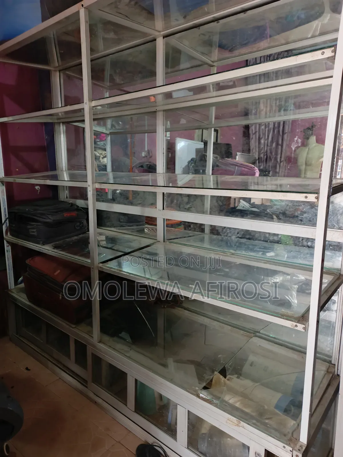Aluminum Display Shelve