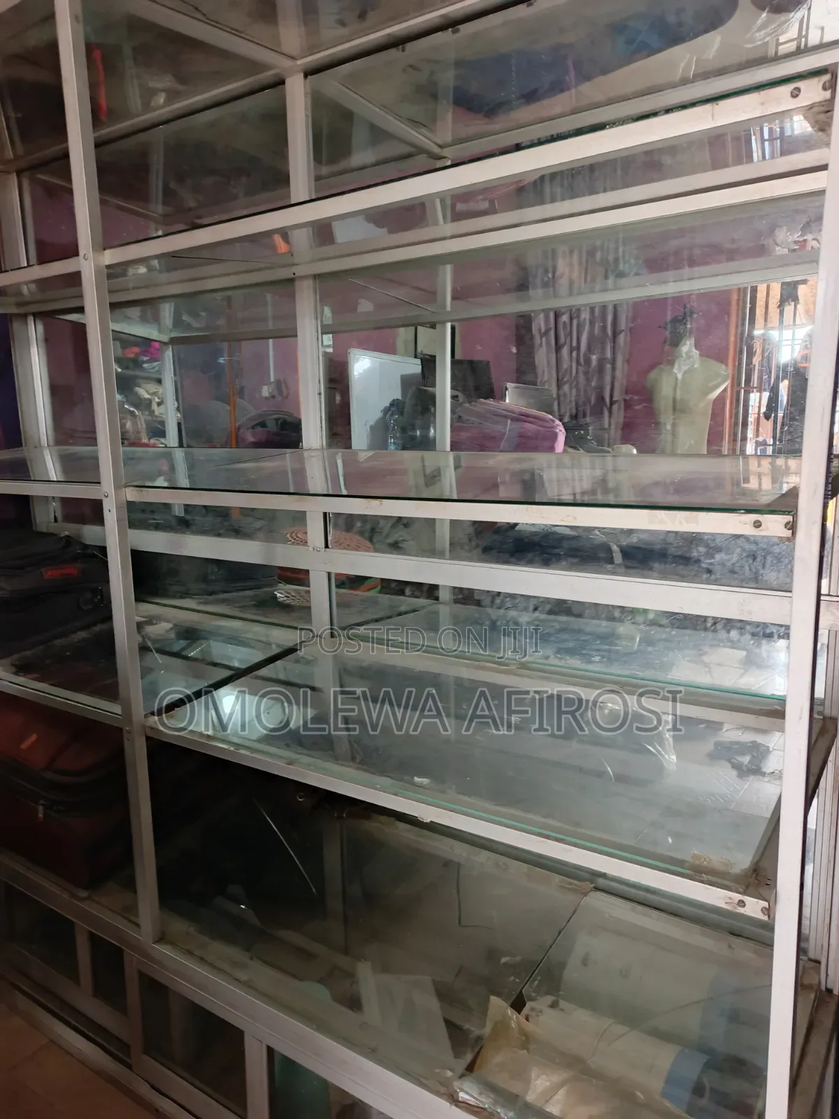 Aluminum Display Shelve