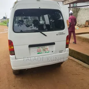 Suzuki Every 2003 White