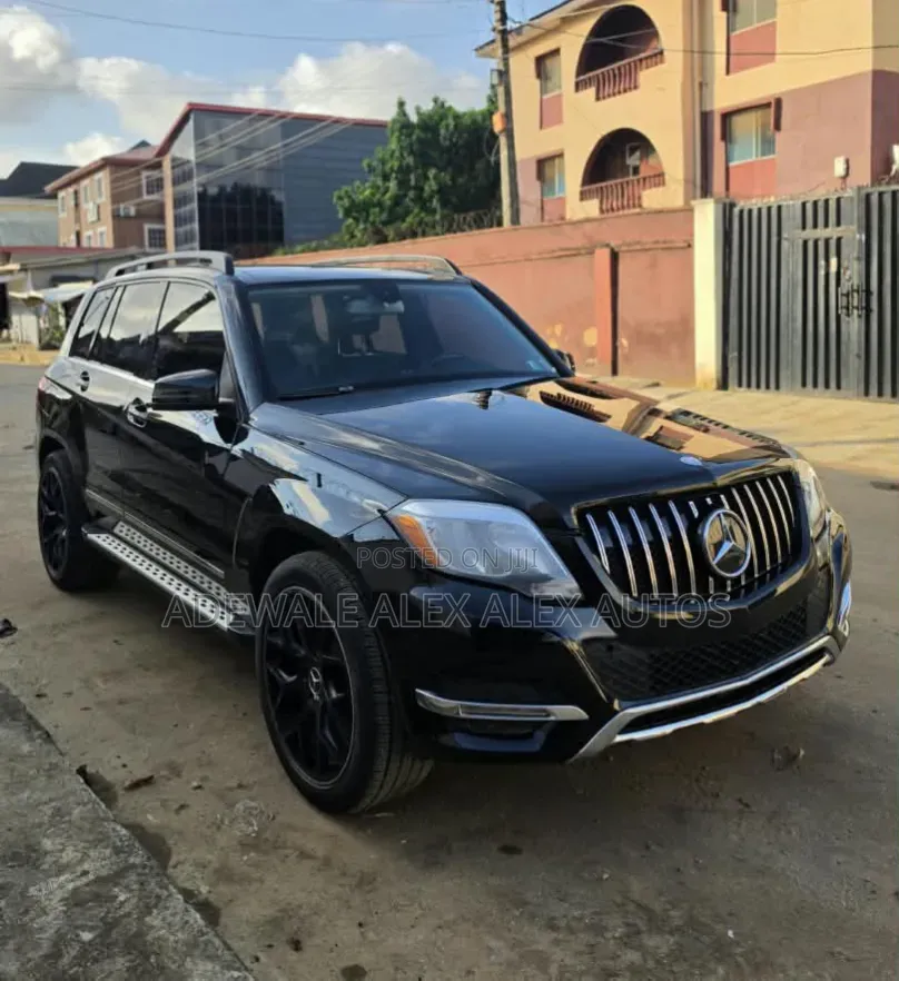 Mercedes-Benz GLK-Class 2010 Black
