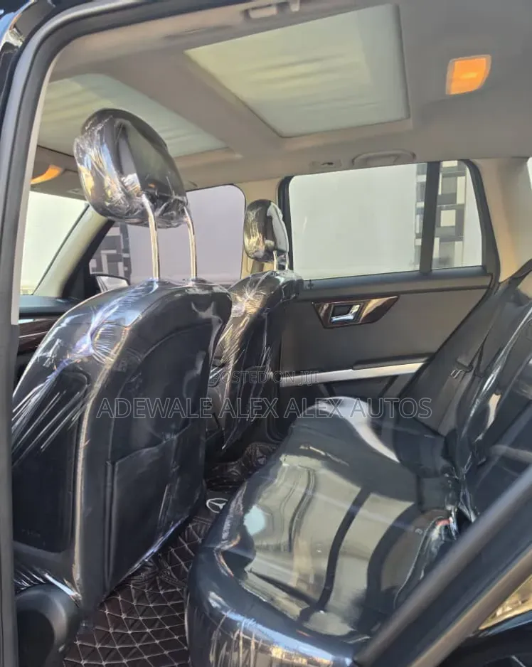 Mercedes-Benz GLK-Class 2010 Black