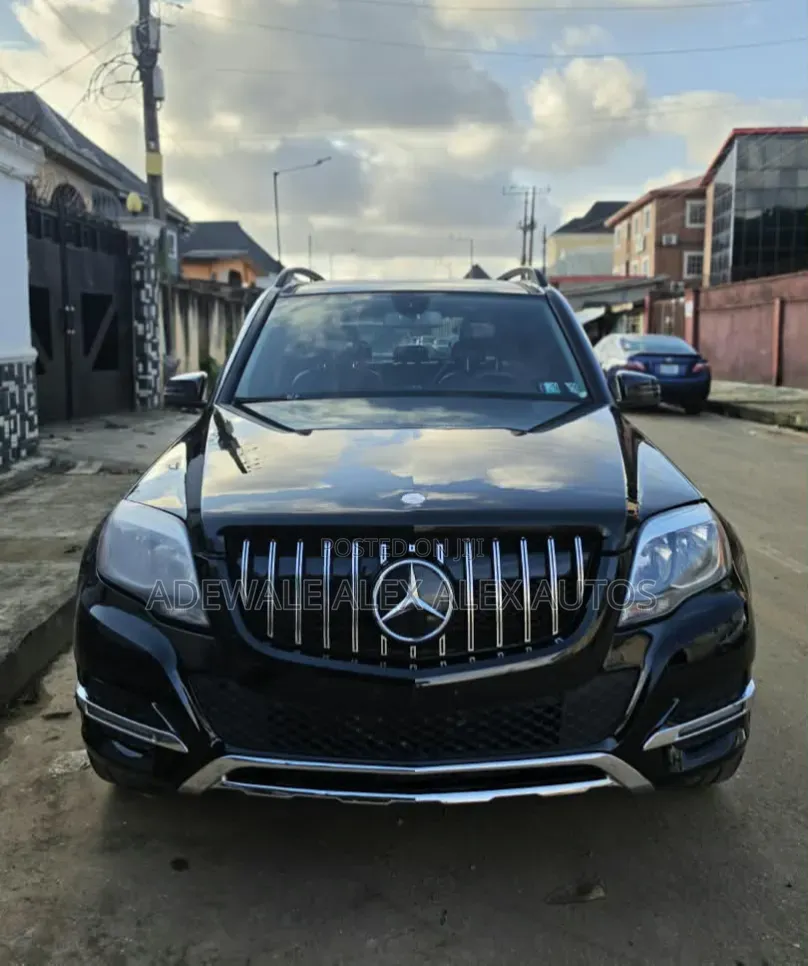 Mercedes-Benz GLK-Class 2010 Black