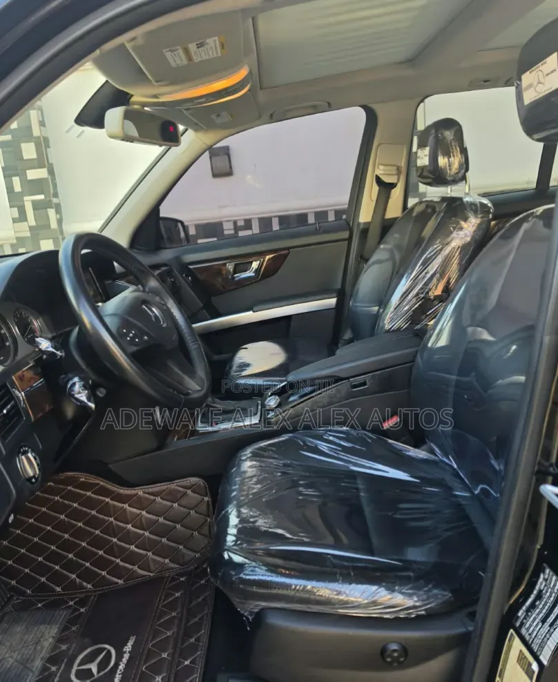 Mercedes-Benz GLK-Class 2010 Black