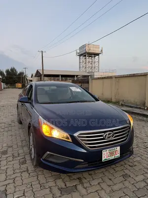 Hyundai Sonata SE 2016 Blue