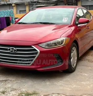 Hyundai Elantra SE 2018 Red
