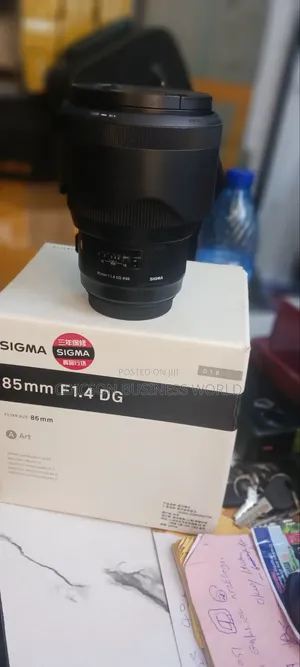 Sigma Lens 85mm Canon
