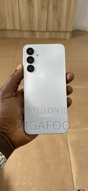 Samsung Galaxy A16 256 GB Gray