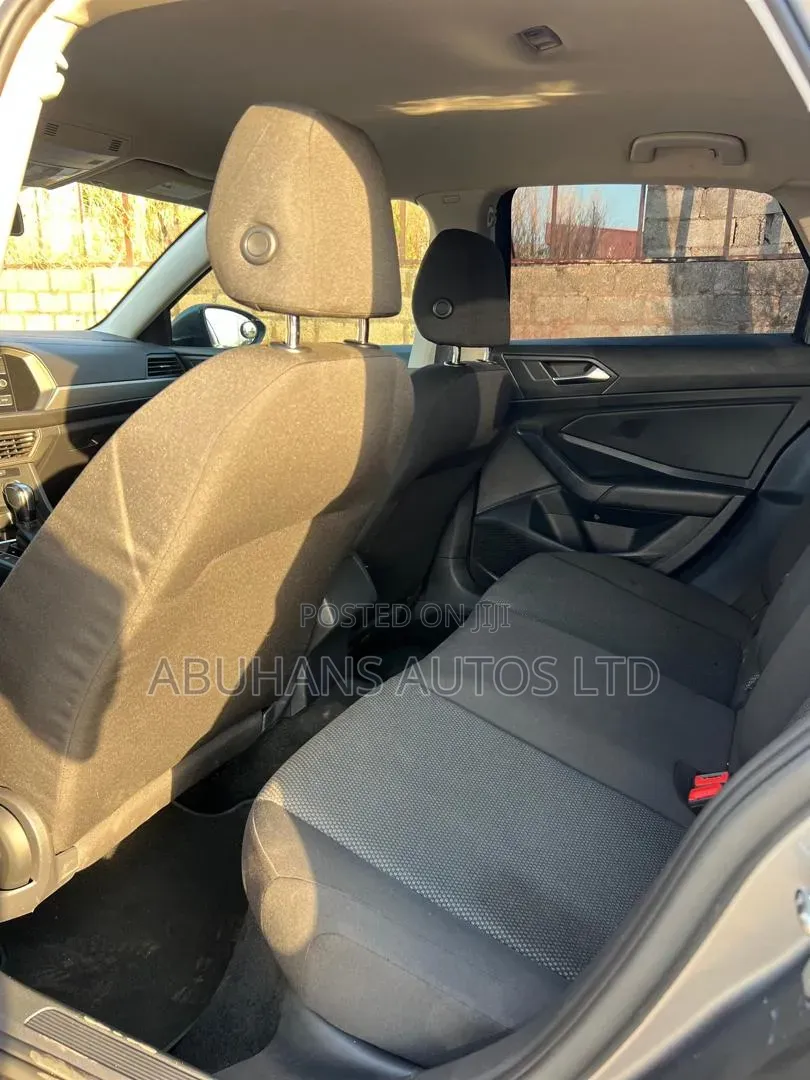 Volkswagen Jetta 2020 Gray