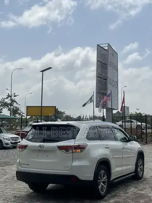 Toyota Highlander 2015 White