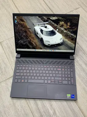 Laptop Dell G15 5530 16GB Intel Core i7 SSD 1T